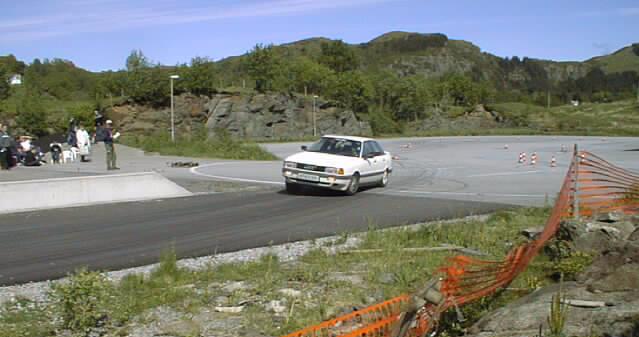 Bjarte Svanheim prøvde Autoslalom for første gang. Vi satser på at han hadde det gøy, og kommer igjen.